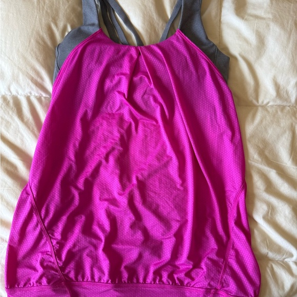 Lululemon Women's tank sports Pilates - Picture 3 of 6